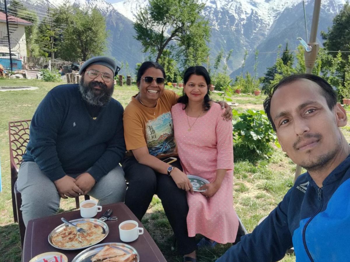 Silk Route Home Stay Кальпа Экстерьер фото