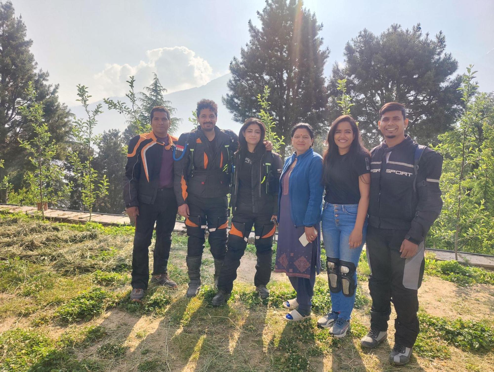 Silk Route Home Stay Кальпа Экстерьер фото